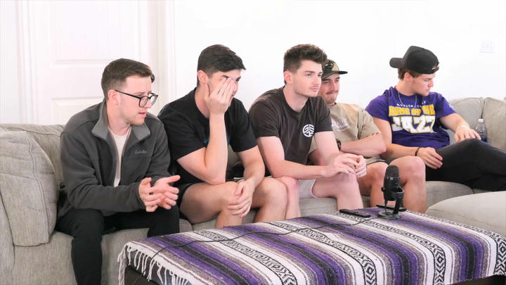 .One. .Punch. .Man. 1x7-8