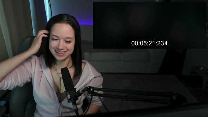 Dasha Reacts - Godzilla (2014)