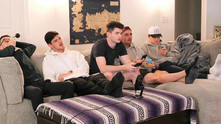 .One. .Punch. .Man. 2x2-3