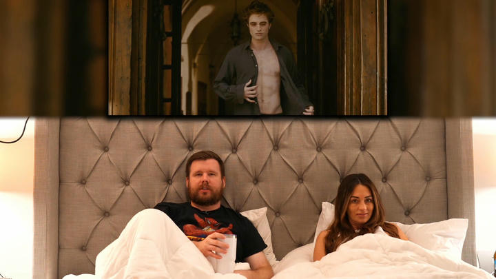 (Exclusive) New Moon FULL Reaction