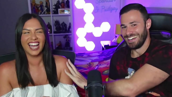 Arcane 2x2 Uncut Reaction