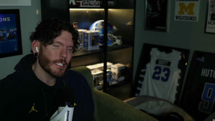 Travis Views - Hot Fuzz (2007)