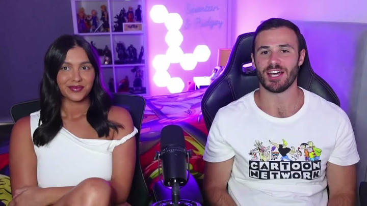 Dark 3x2 Uncut Reaction