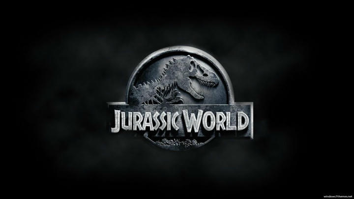 Coyzy Movie Night - Jurassic World (2015)