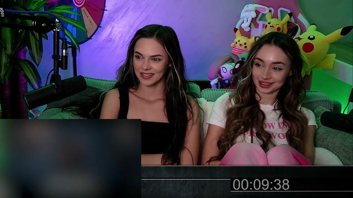 Hawkeye Ep 1 with Laura Reaction