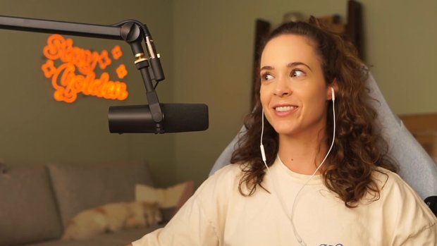 FIRST TIME WATCHING: The Bear S1E4