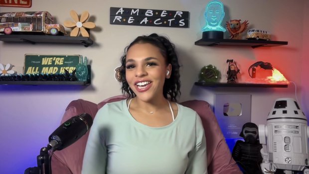 Dexter S5 E11 'Hop a Freighter' Full Length