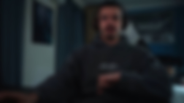 Glass onion: A knives out Mystery! Watch along