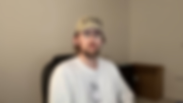 Trophy Reacts - The Fosters (2013)