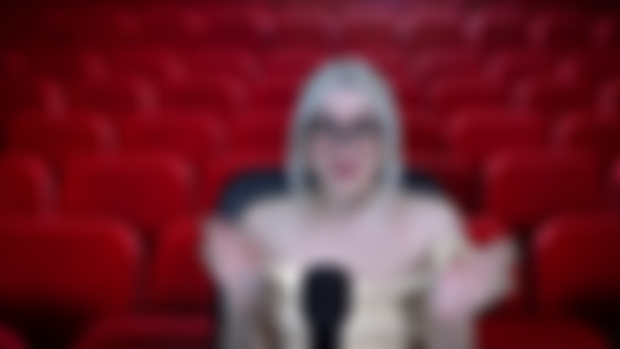 Crocodile Dundee Full Blurred Reaction