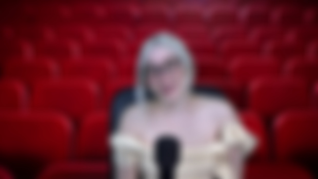 Crocodile Dundee Long Cut Reaction