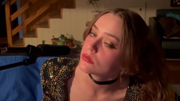 Camcorder Camerin - The Ugly Stepsister (2025)