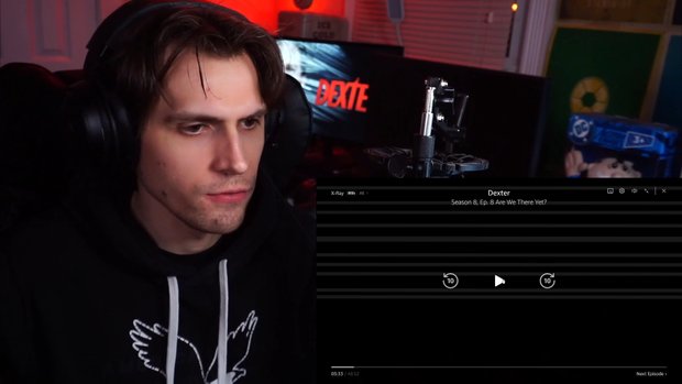 Dexter 8x8 Full Reaction!