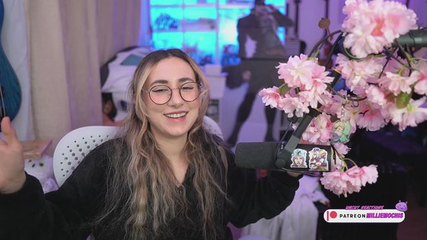 MillieMochisTV - Monty Python and the Holy Grail (1975)