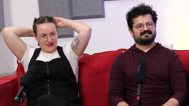 Premium Access - Battlestar Galactica 4x14 - Group Reaction