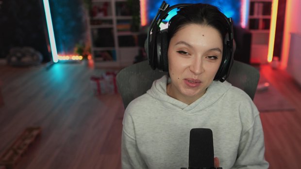 Mr. Right 2015 FULL reaction