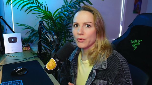 Emma Reactions - The Waterboy (1998)