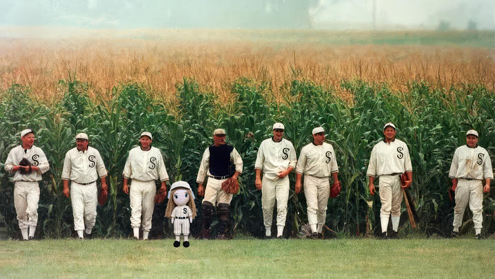 Cristy Reacts - Field of Dreams (1989)