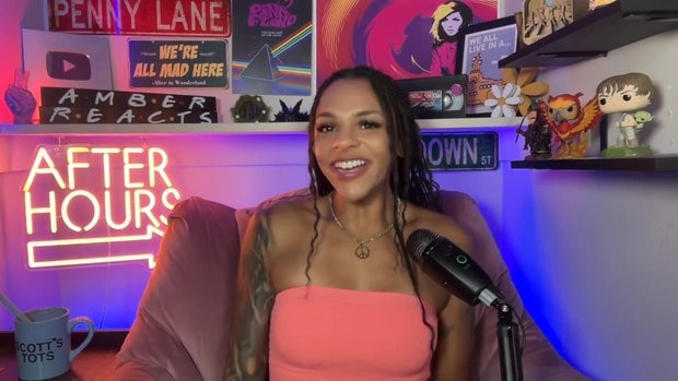 Amber Reacts - Mac and Me (1988)