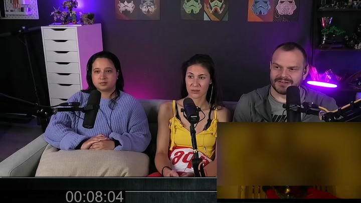Squid Game 1x8 with Lia and Moni Reaction
