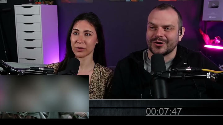 The Lord of the Rings - The Two Towers with Lia Reaction