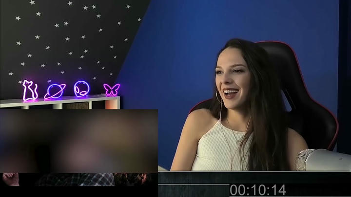 Batman Begins with Viki Reaction