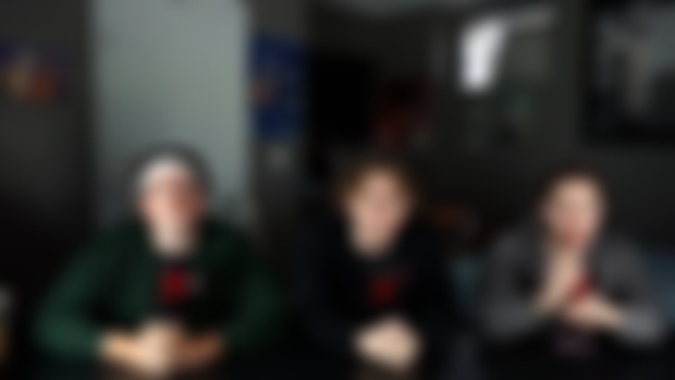 Stranger Things 4x1 FULL WATCHALONG