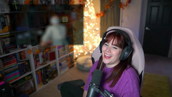 MegMage Reacts - Moon of the Wolf