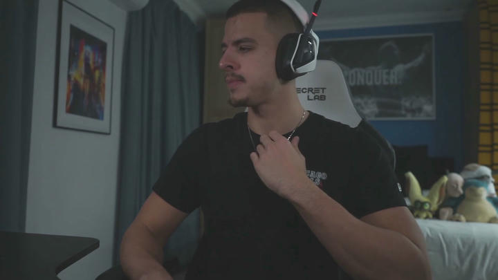 Turning Red! Full reaction