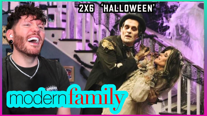 First time watching MODERN FAMILY Reaction 2x6 'Halloween'