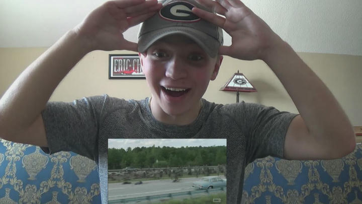 The Walking Dead S7E9 'Rock in The Road' REACTION