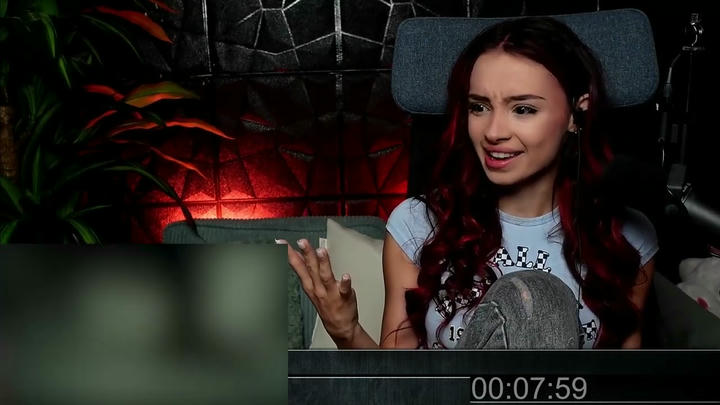 Five Nights at Freddy's Reaction