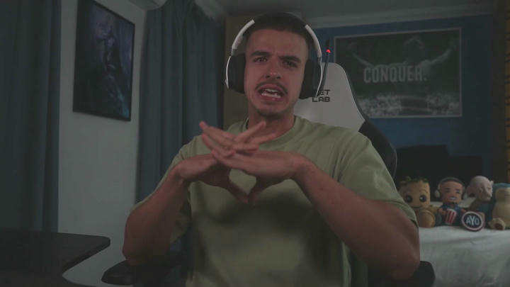 Aliens in the attic! Full reaction