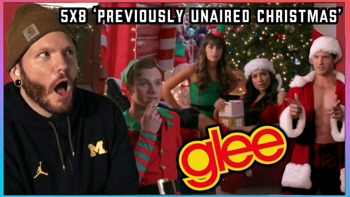 Seriously unhinged 😂! | First time watching GLEE Reaction 5x8 'Previously Unaired Christmas'