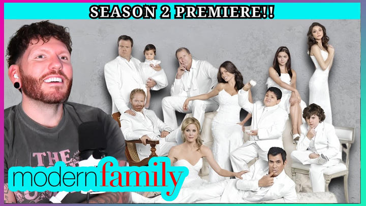 I watched MODERN FAMILY for the first time in 2025! | Modern Family 2x1 REACTION 'The Old Wagon'