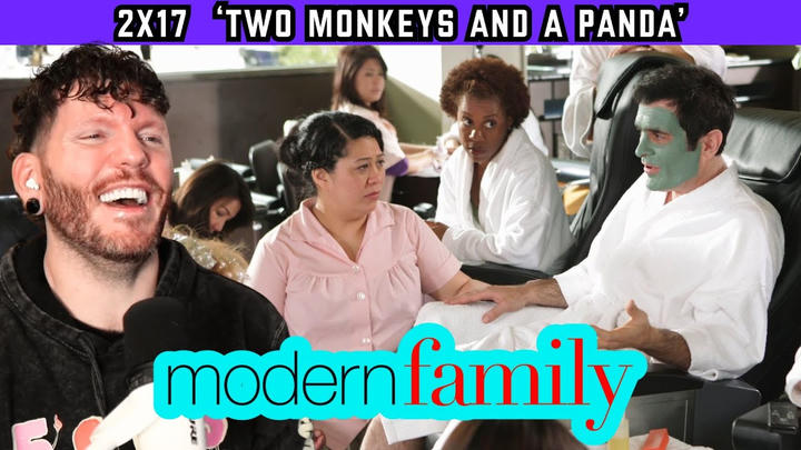 First time watching MODERN FAMILY 2x17 'Two Monkeys and a Panda' REACTION