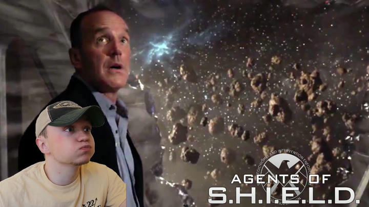 Agents of Shield S5E1 'Orientation (1)' REACTION