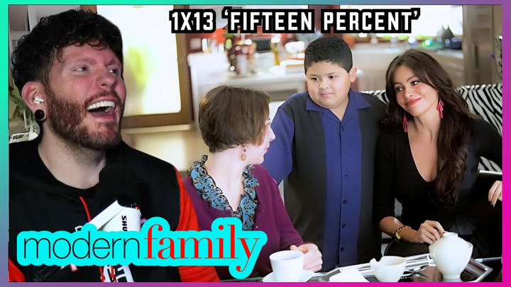 First time watching MODERN FAMILY Reaction 1x13 'Fifteen Percent'